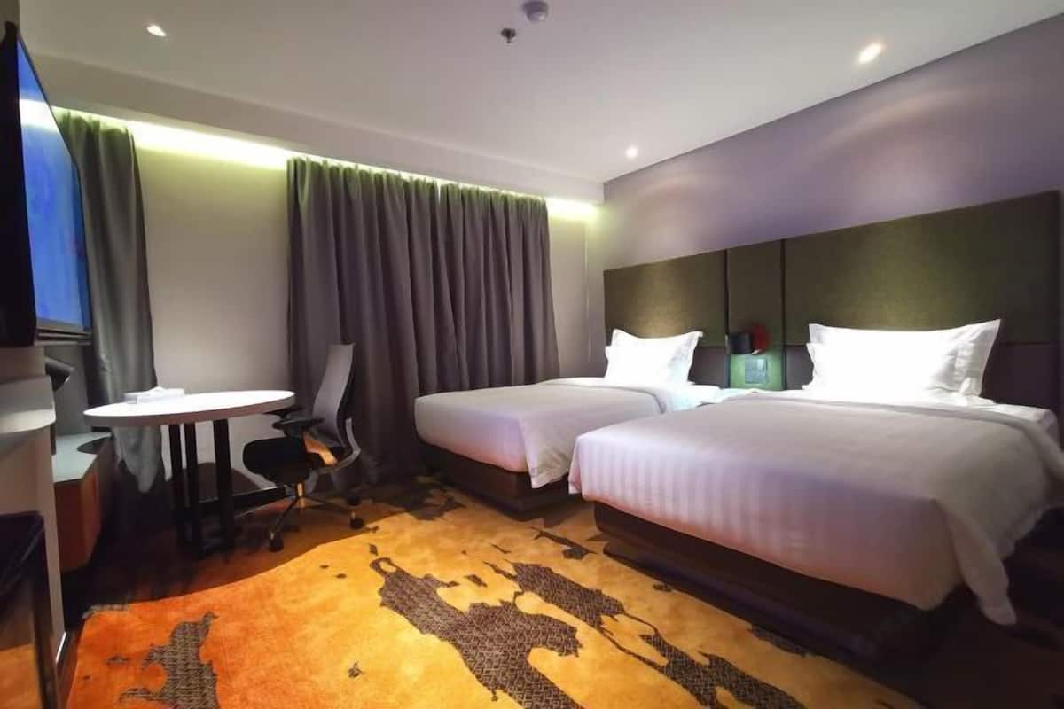 In-room safe, desk, laptop workspace, soundproofing