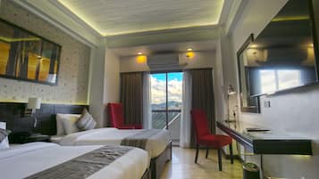 Desk, free WiFi, bed sheets