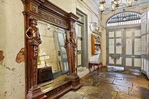 Entrada de la propiedad