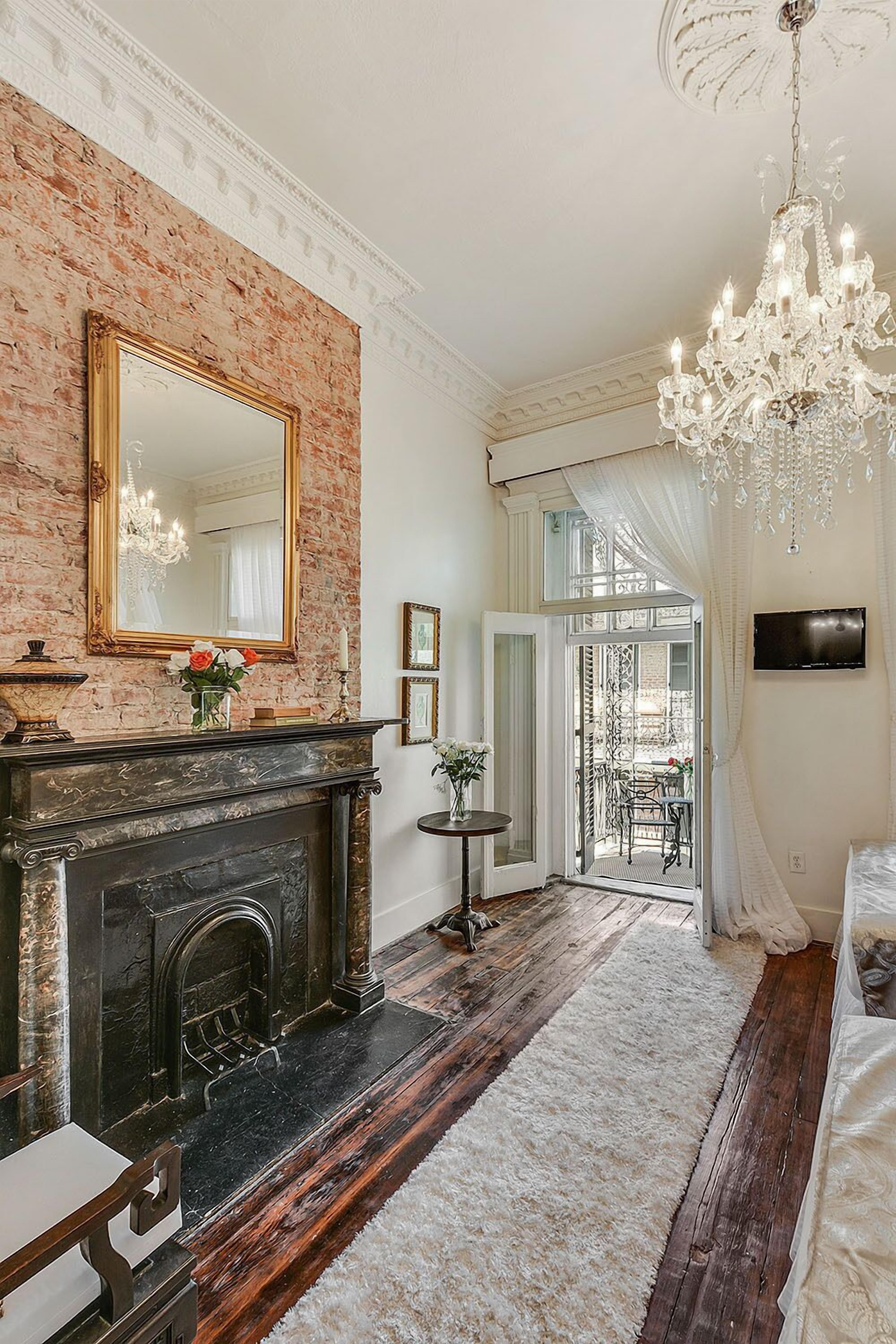 华丽开间套房, 多张床, 城市景观 | 高档床上用品、记忆海绵床垫、特色装修、特色家居