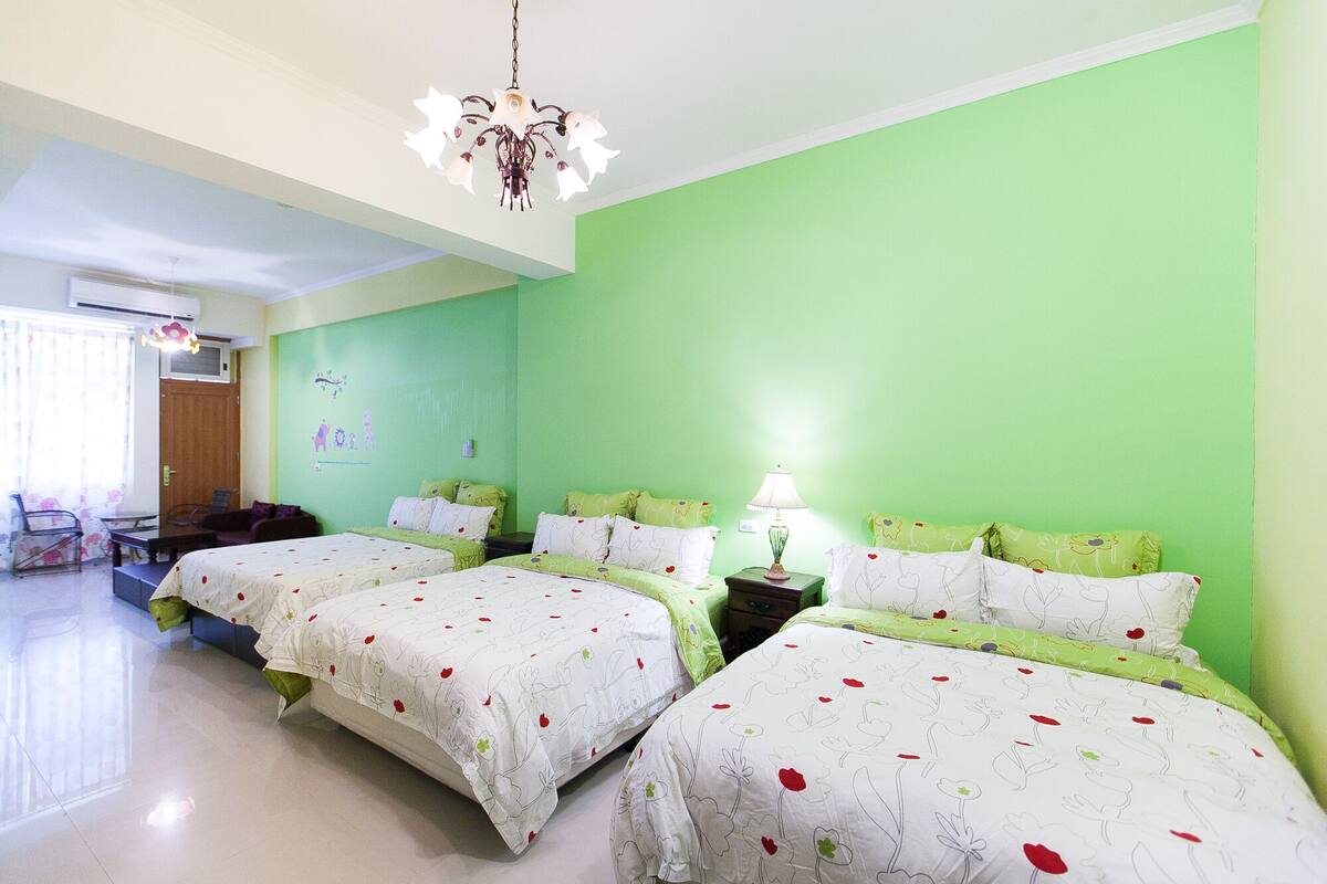 6 Paxs Room | Premium bedding, down comforters, blackout drapes
