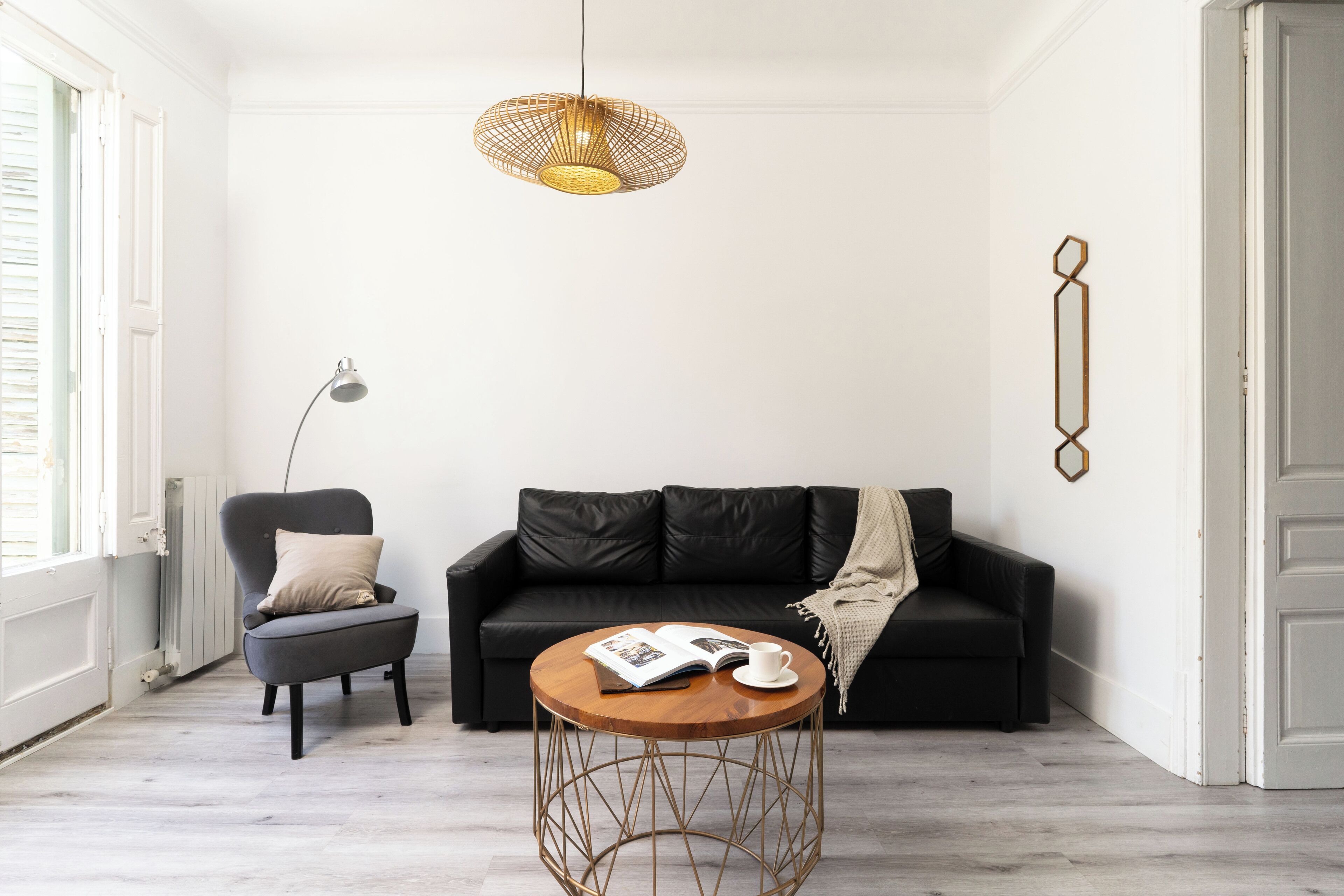 Apartment, 5 Bedrooms, Balcony | Living area | Smart TV