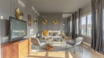 Down duvets, in-room safe, individually decorated