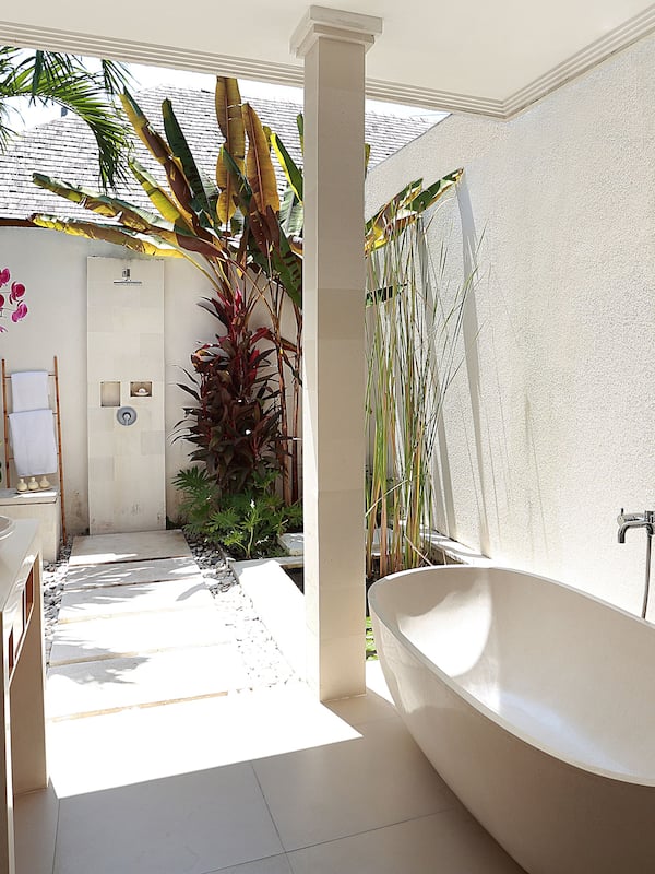 Deluxe Villa, 1 Bedroom, Private Pool | Deep soaking bathtub