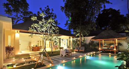 Villa Bali Asri Batubelig