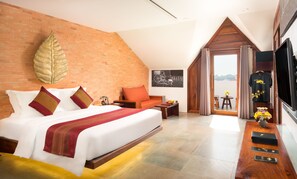 Deluxe Suite, Balcony, City View | 1 bedroom, premium bedding, down comforters, pillowtop beds - Golden Temple Residence (Siem Reap)
