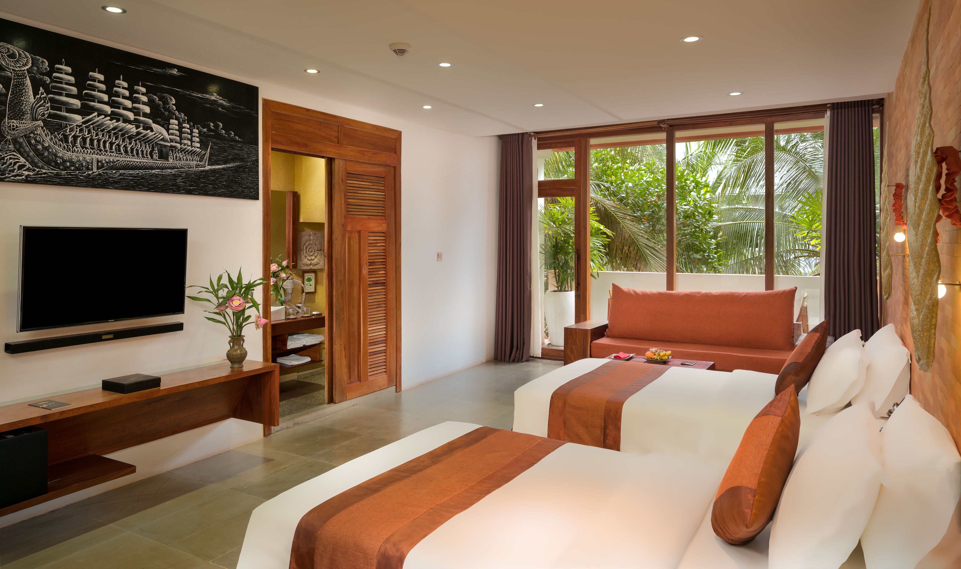 luxury twin suite, balcony, city view | view from room