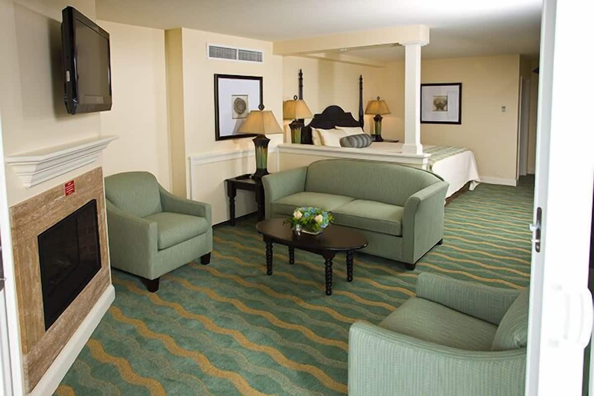 1 bedroom, blackout curtains, iron/ironing board, free wifi