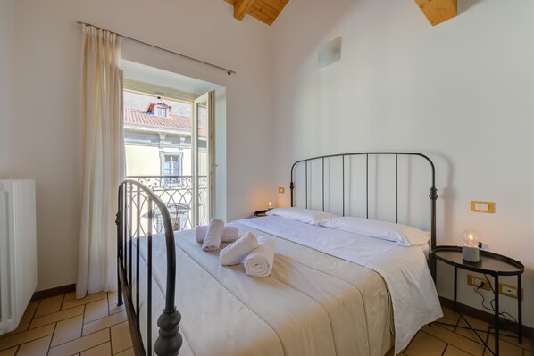 City Apartment, 1 Bedroom (Via Rodari 6)