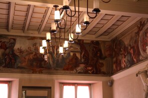 Interior detail - Le stanze del Lago (Como)