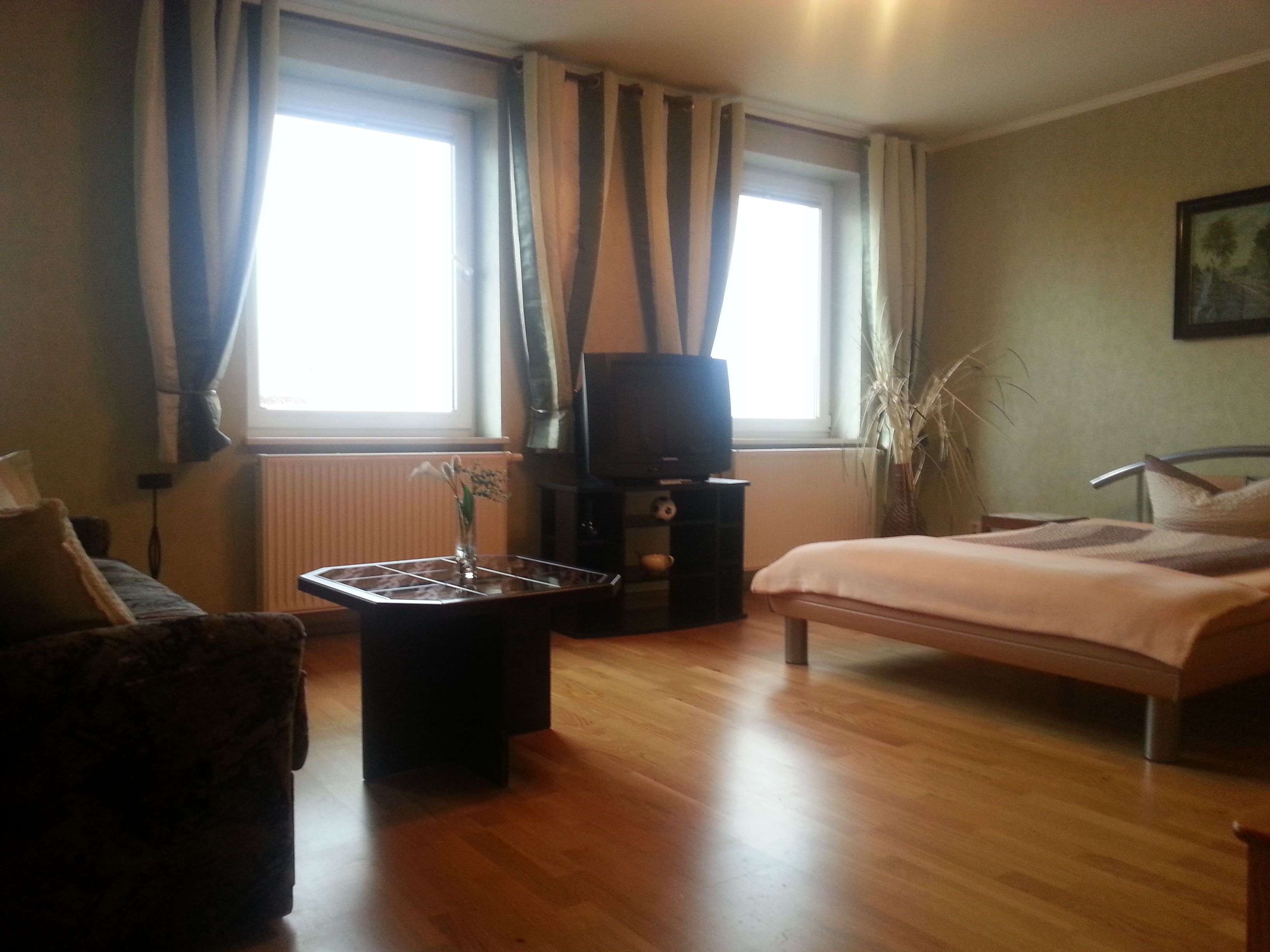 Economy Double Room, Shared Bathroom | WiFi