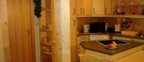 Standard Double Room | Private kitchen