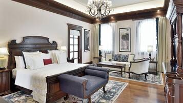 Presidential Penthouse, 2 Bedrooms, Resort View | 1 bedroom, premium bedding, in-room safe, desk