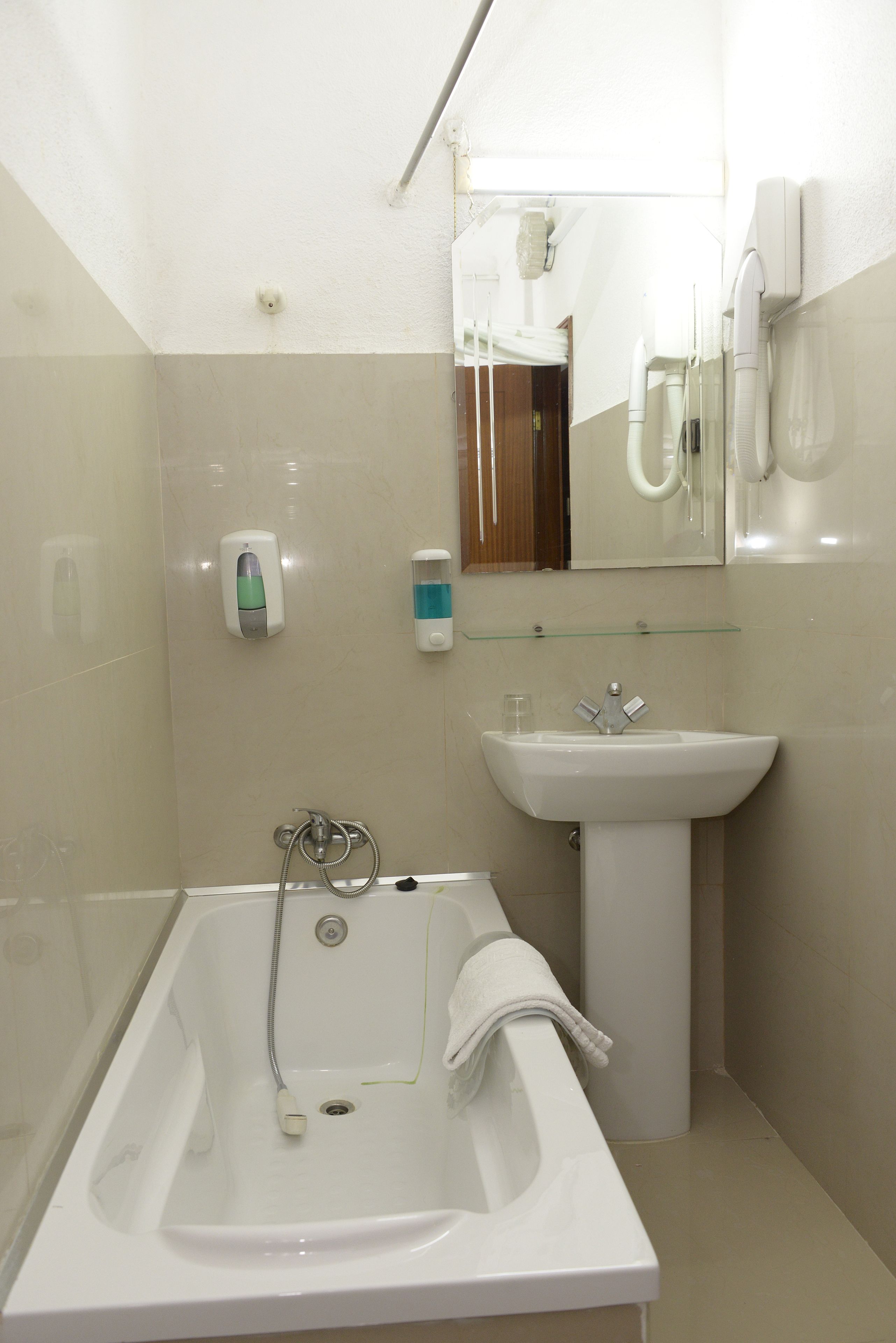 Foto - Hotel 4 Estacoes