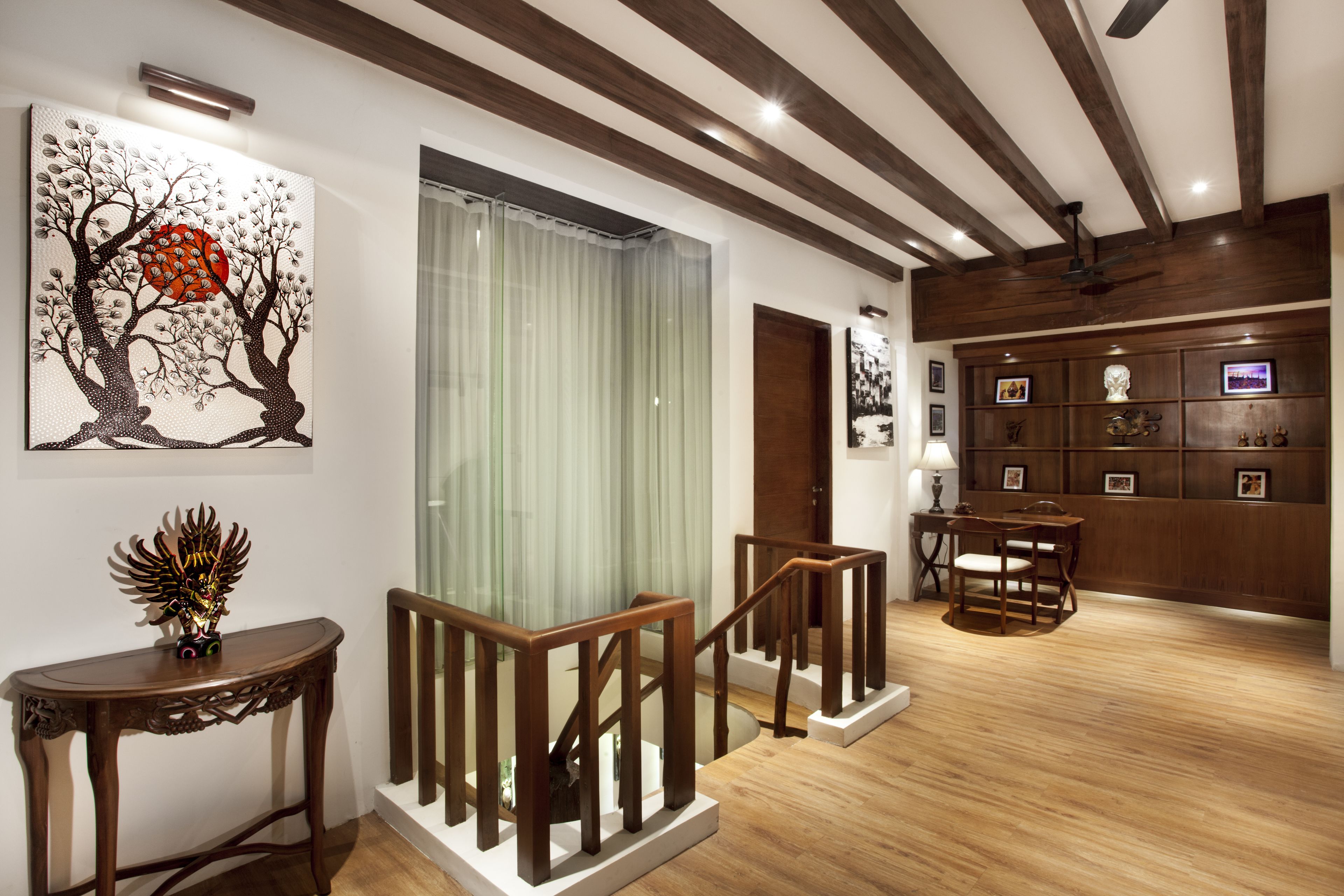 premium bedding, minibar, in-room safe, blackout curtains