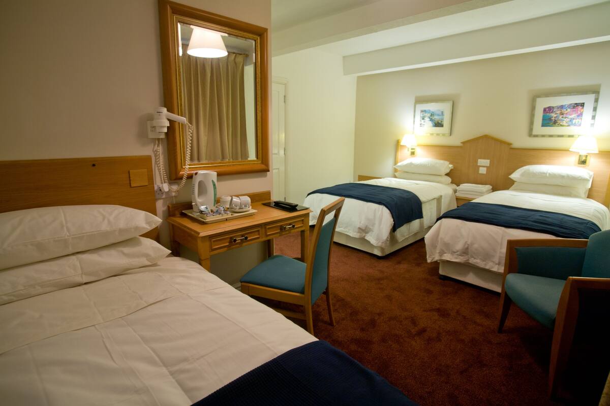 Triple Room | Soundproofing, WiFi (free)