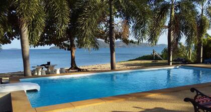 Jinta Beach Bungalow