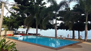 Outdoor pool - Jinta Beach Bungalow (Koh Samui)