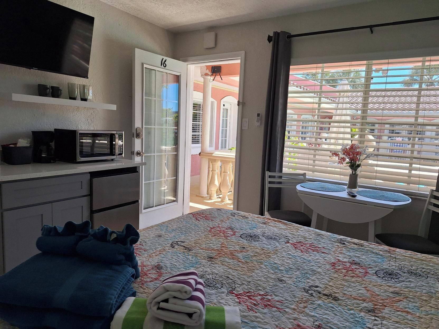 Photo - Blind Pass Resort Motel