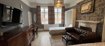 Charlotte Guest House