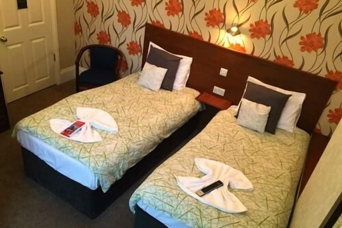 Twin Room, Ensuite