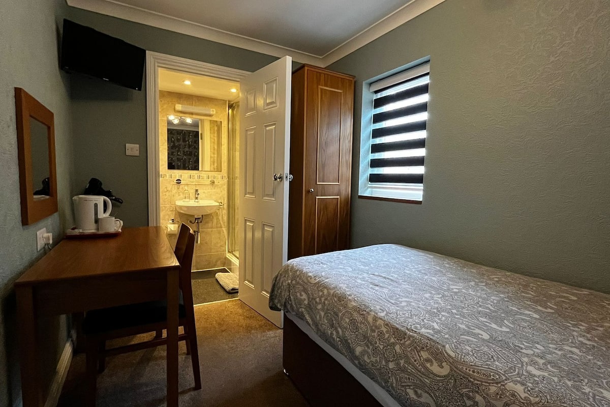 1 bedroom