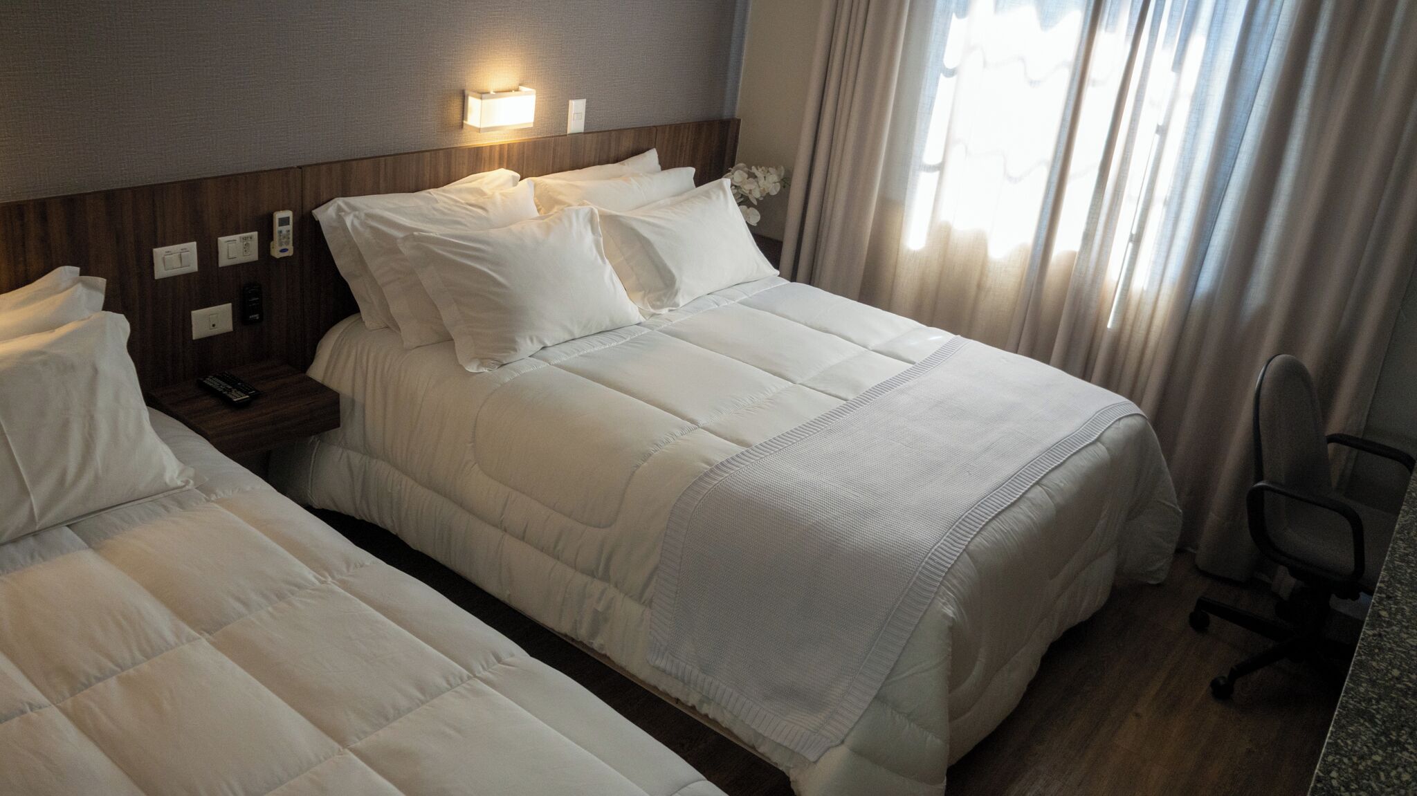 Standard Double or Twin Room | Minibar, in-room safe, desk, laptop workspace