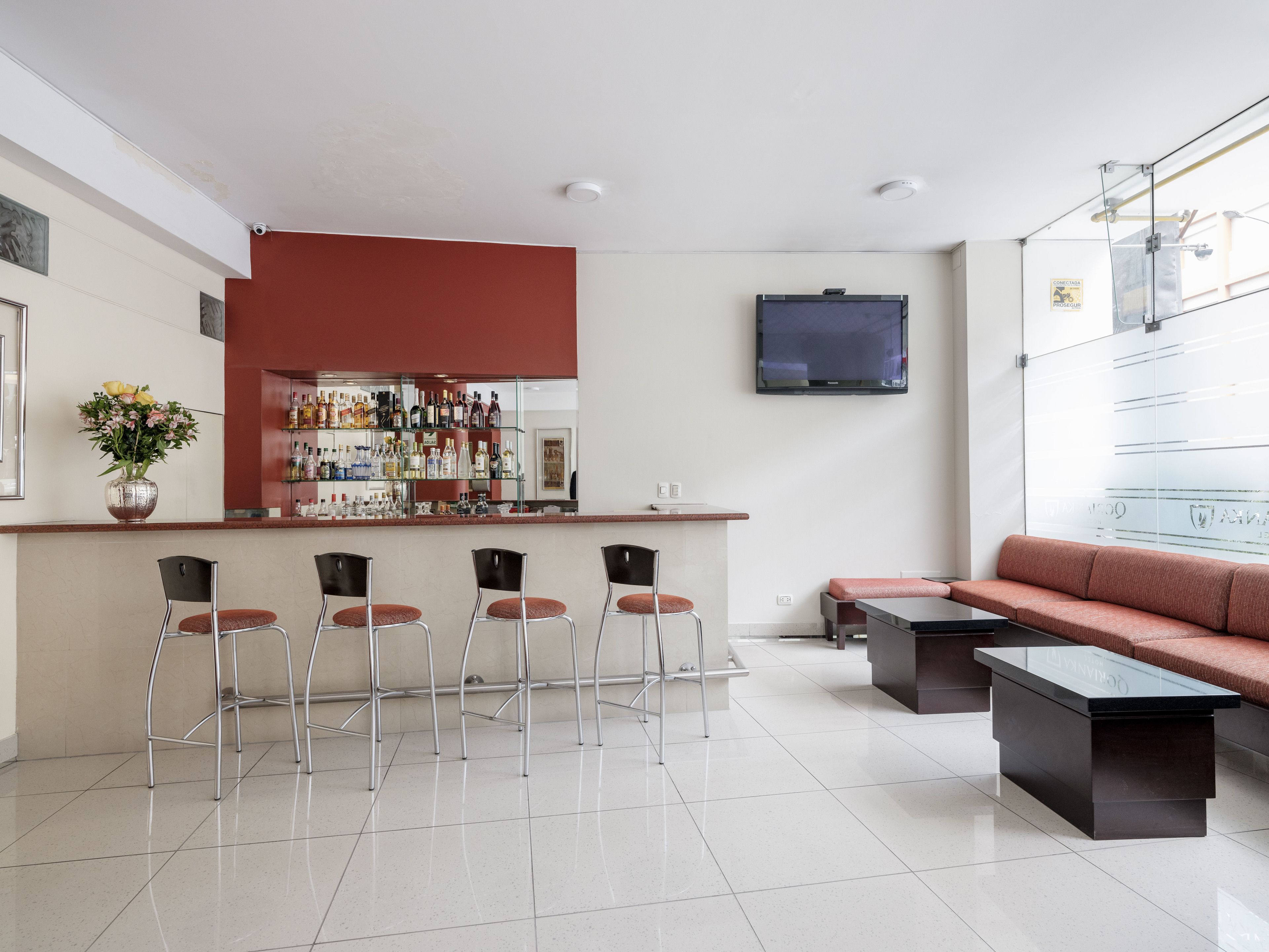 Bar (in der Unterkunft)