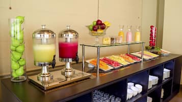 Desayuno buffet todos los días (con cargo)
