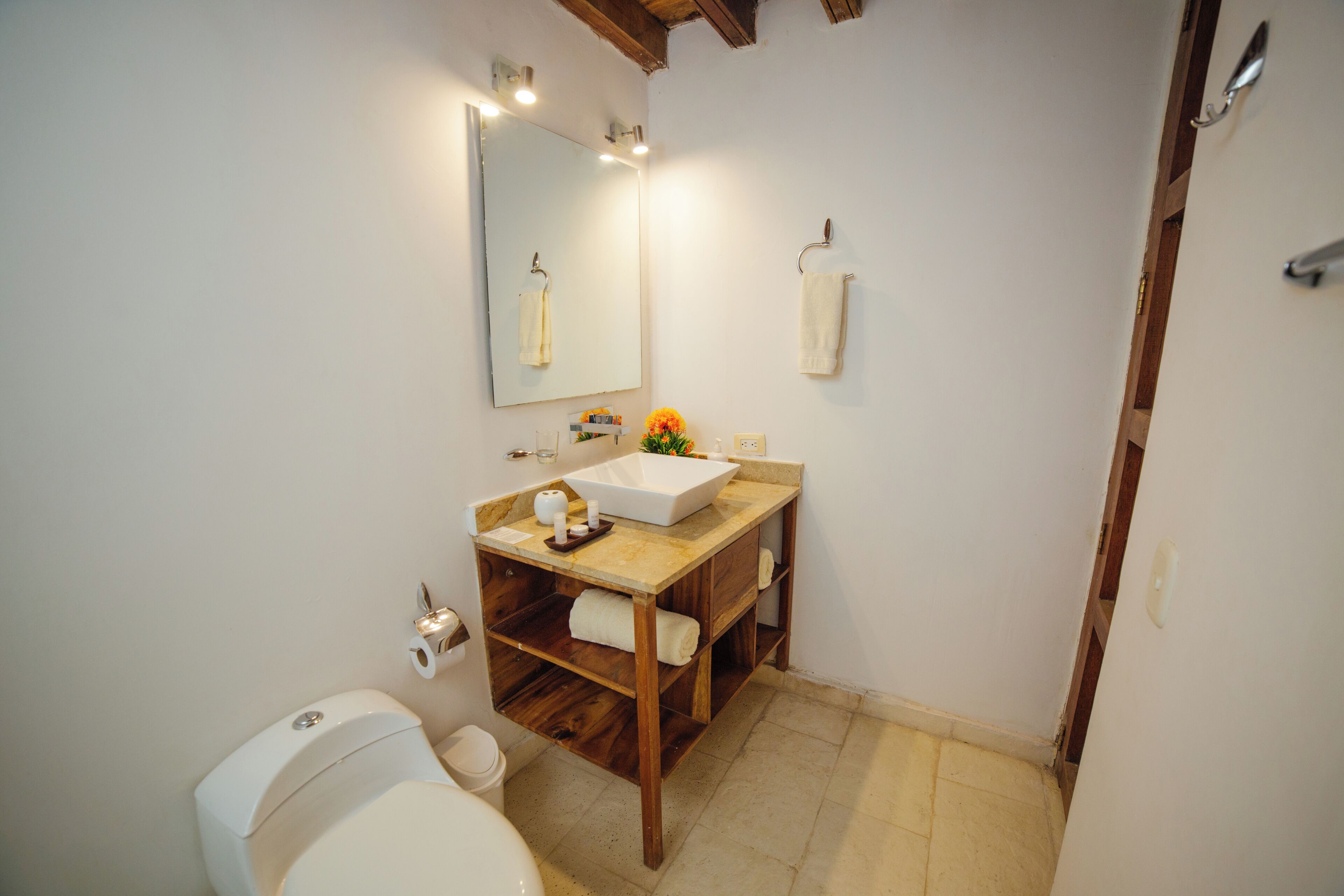 standard double room | egyptian cotton sheets, premium bedding, pillow-top beds