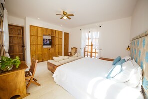 Egyptian cotton sheets, premium bedding, pillow-top beds - Bioma Boutique Hotel (Mompos)