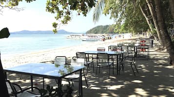 Strand-/havudsigt