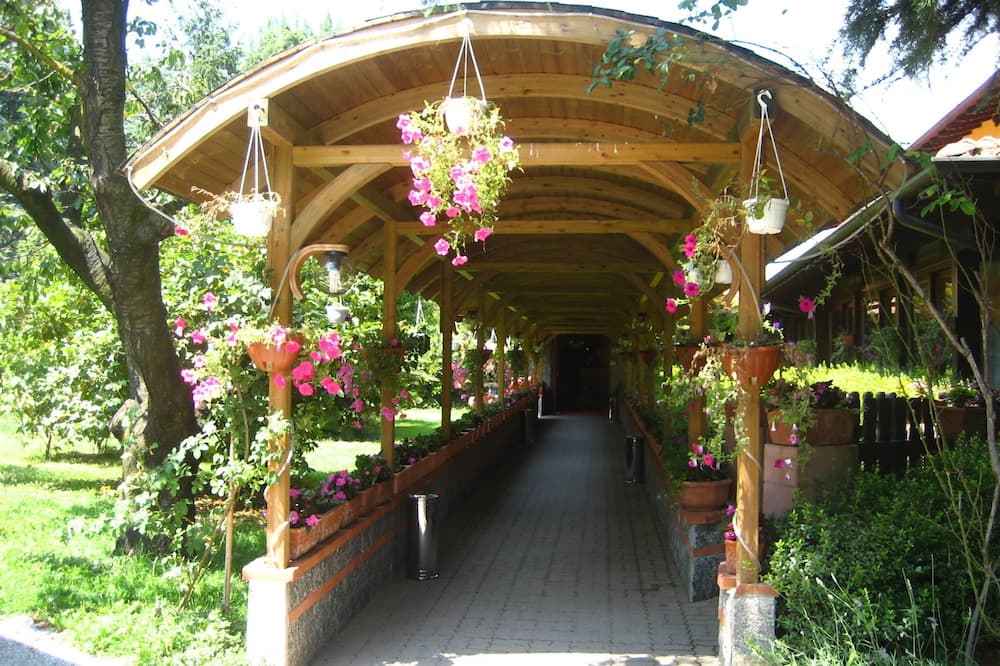 Hotel Ristorante La Perla