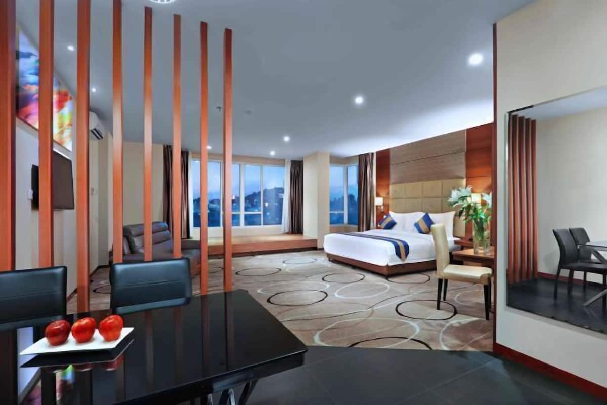 In-room safe, desk, blackout curtains, soundproofing