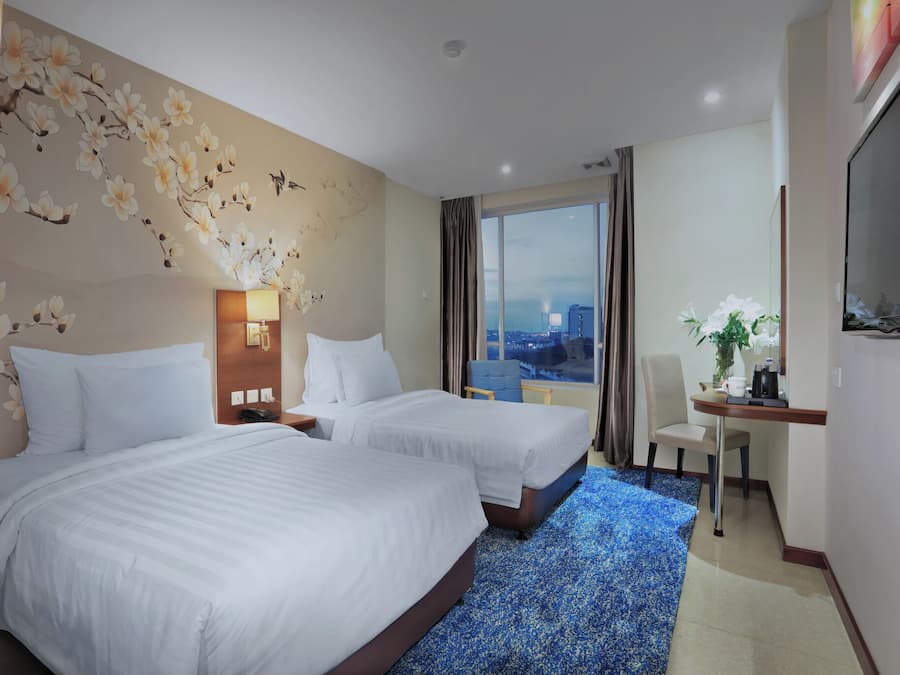 In-room safe, desk, blackout curtains, soundproofing