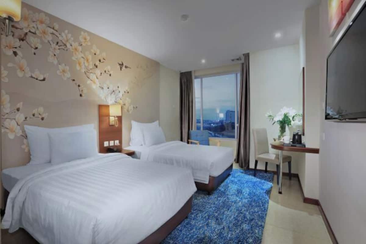 In-room safe, desk, blackout curtains, soundproofing