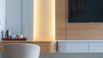 Deluxe tweepersoonskamer, 1 slaapkamer | Lakens van Egyptisch katoen, luxe beddengoed, een bureau