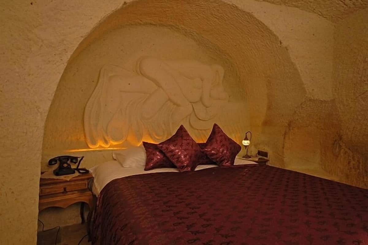 Premium bedding, minibar, in-room safe, individually decorated