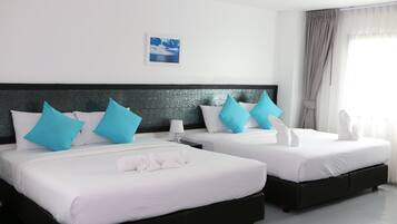 1 bedroom, in-room safe, desk, laptop workspace