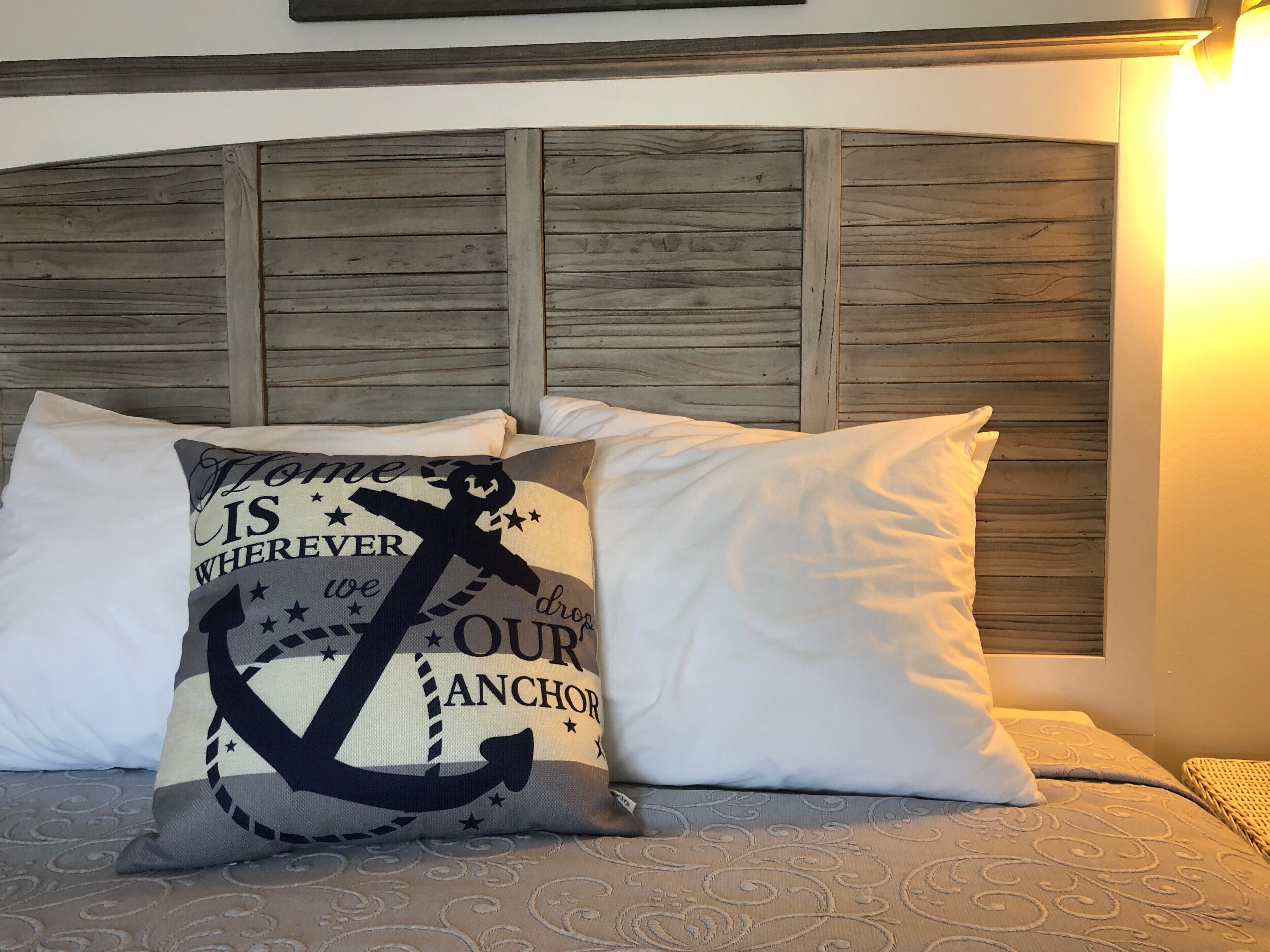 standard room | free wifi, bed sheets