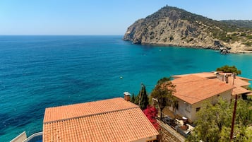 Una spiaggia nelle vicinanze
