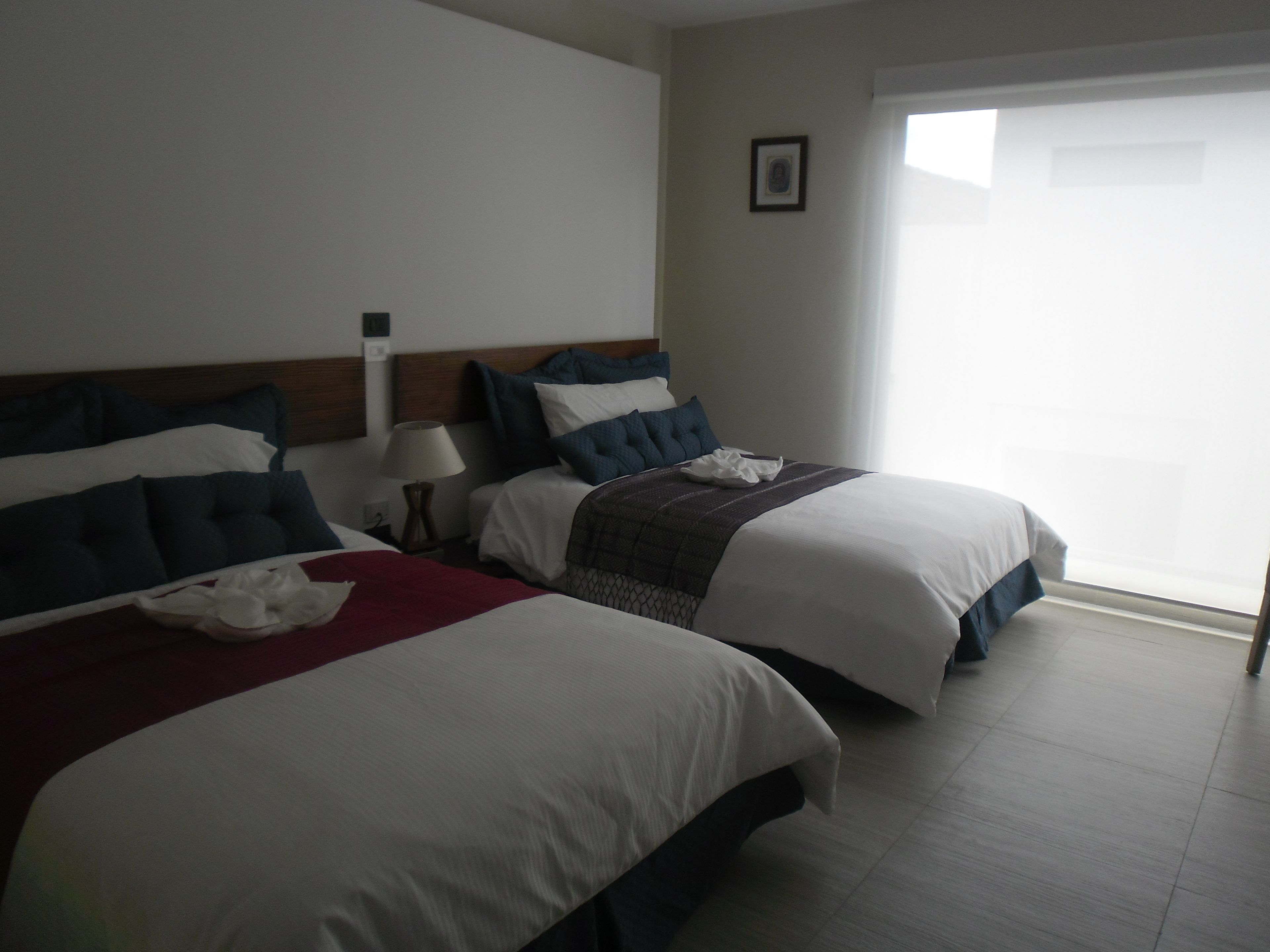 suite | in-room safe, iron/ironing board, free wifi, bed sheets