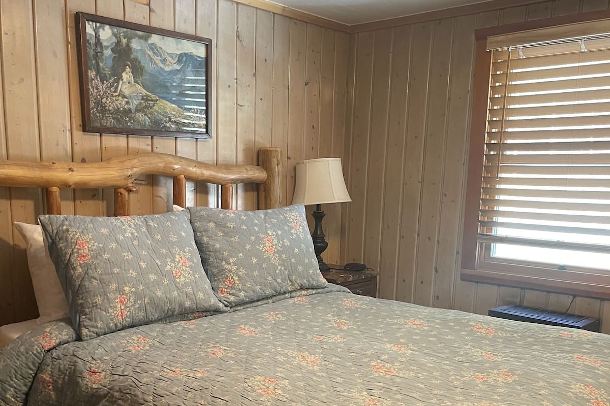 Individually decorated, individually furnished, iron/ironing board