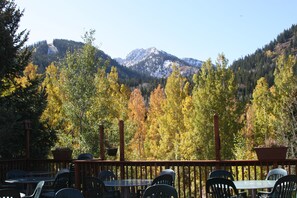 Aamiainen, lounas ja illallinen; amerikkalainen keittiö