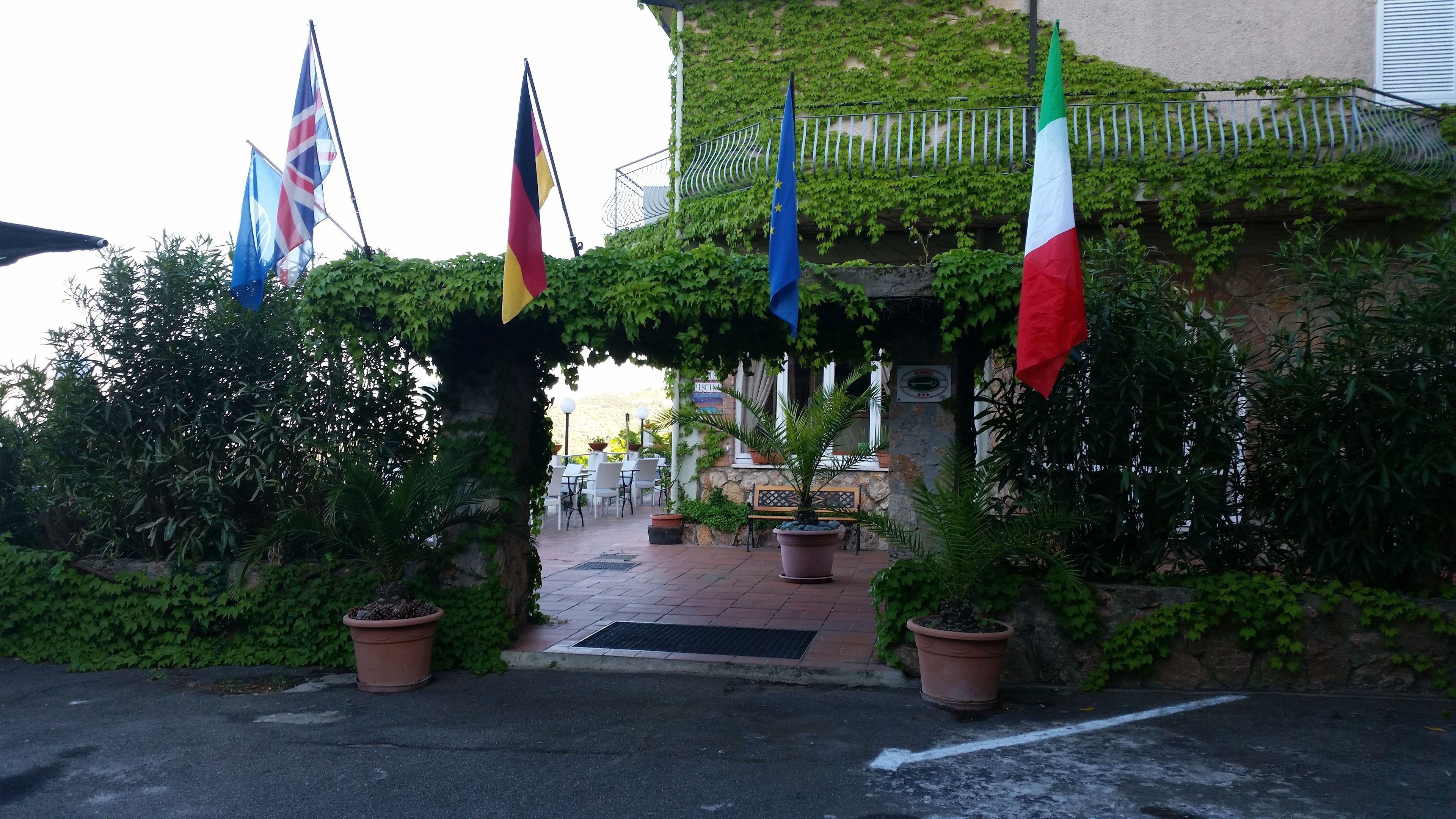 Entrée de l’hébergement