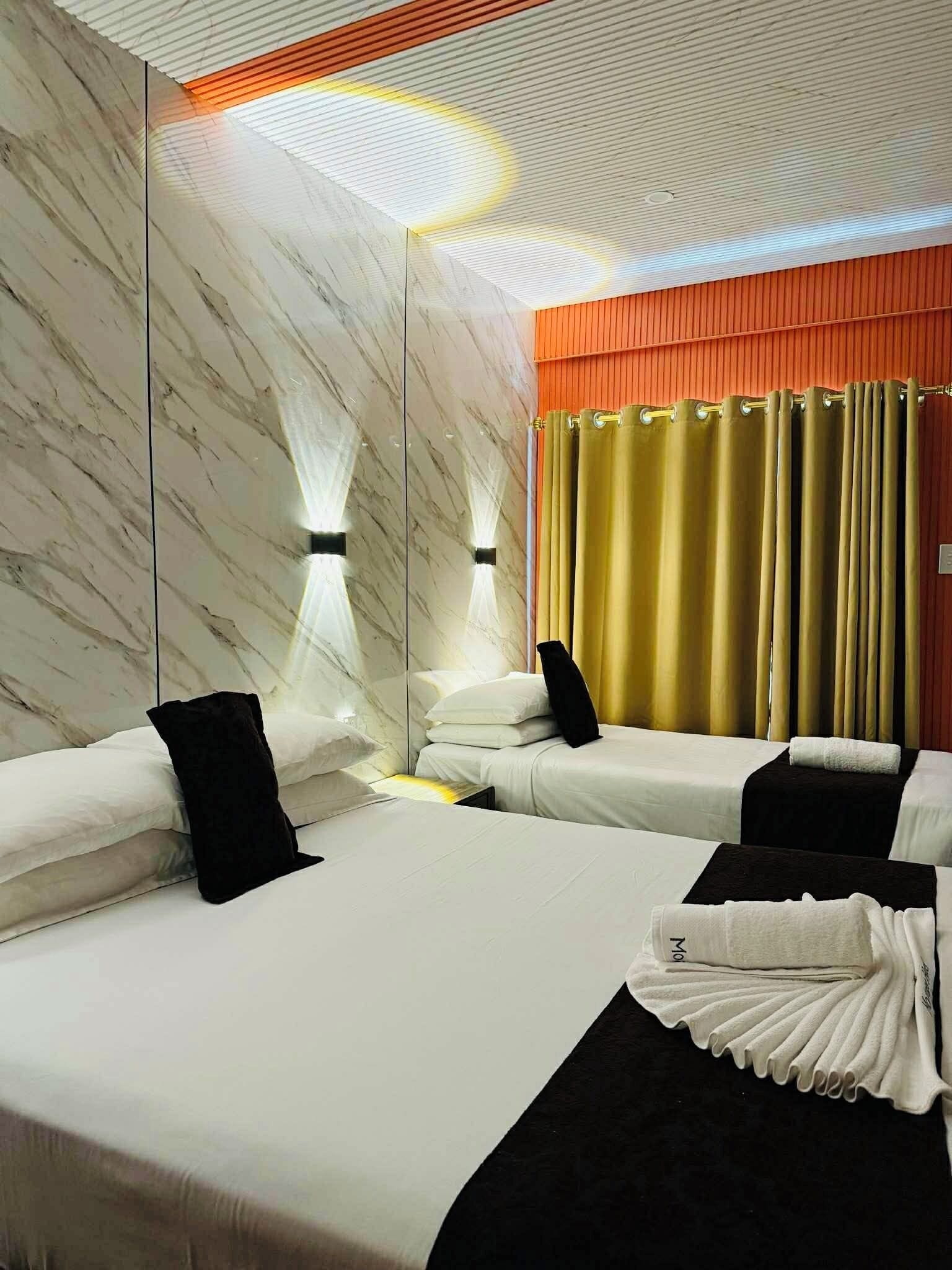 Superior Double Room | Desk, laptop workspace, soundproofing, iron/ironing board