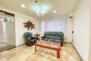 Interior - Gervasia Hotel Makati (Makati)