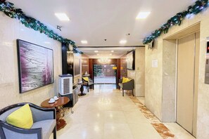 Lobby - Gervasia Hotel Makati (Makati)