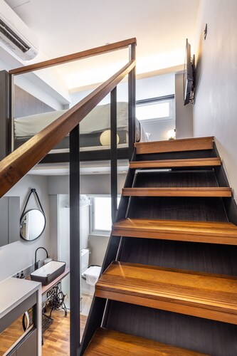 Heritage Collection on Seah - A Digital ApartHotel