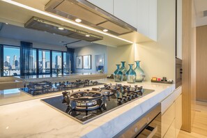 Penthouse, 3 Schlafzimmer | Eigene Küche